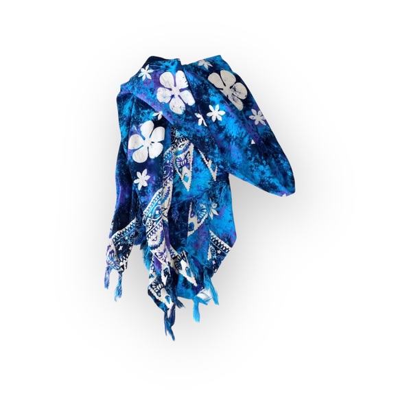 Butterfly Tie Dye Pareo Sarong ꕥ Large Scarf ꕥ Many Ways to Wear ꕥ Purple + Teal - Picture 7 of 16
